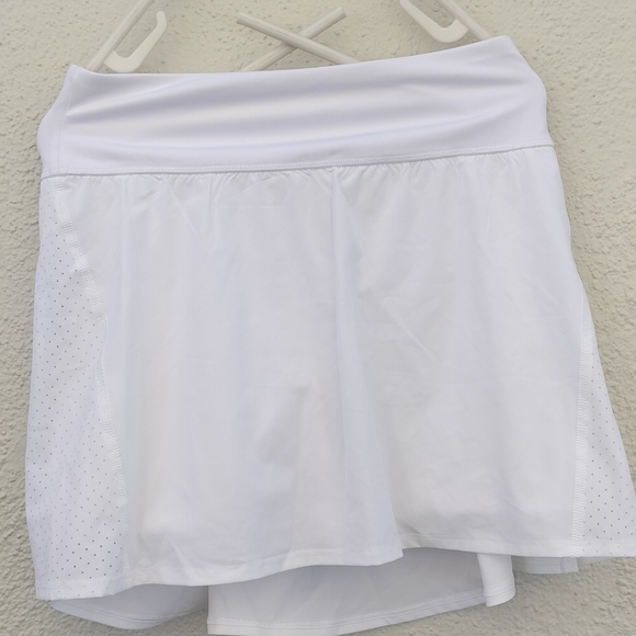 SPANX Women's White Tennis Skort - Picture 1 of 5